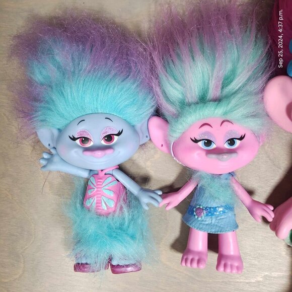 13" Poppy Doll and dreamworks trolls world tour twins bundle deal - Picture 12 of 15